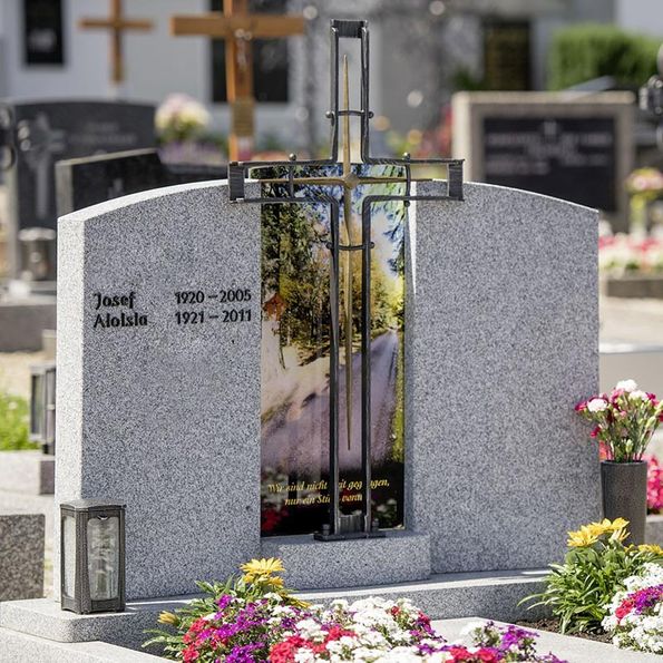 Grabdenkmal